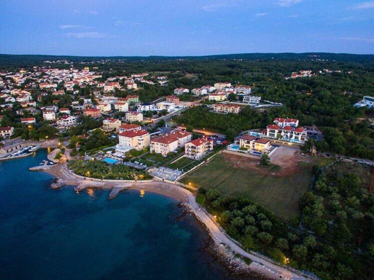 Luxury Apartments Villa Matea 1 Малинска Екстериор снимка