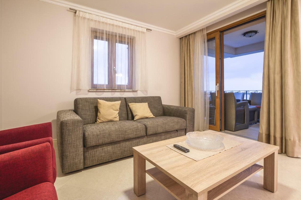 Luxury Apartments Villa Matea 1 Малинска Екстериор снимка